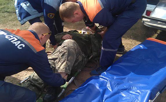 Спасатели эвакуировали украинца, которого парализовало в горах Крыма